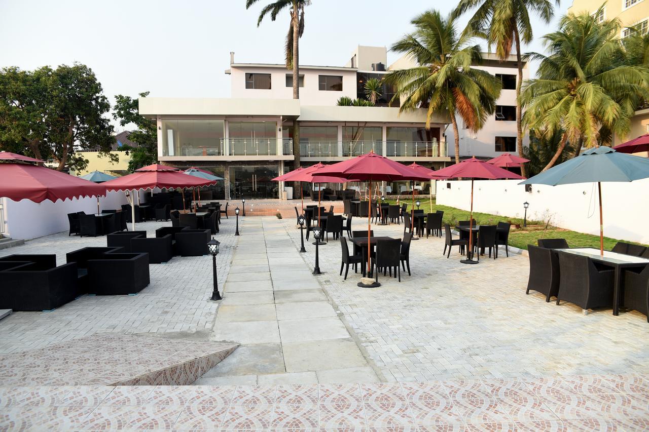 Tivoli Hotel Seafront Ikoyi Aliayabiagba Bagian luar foto