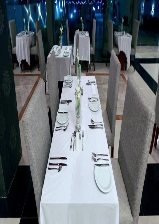 Tivoli Hotel Seafront Ikoyi Aliayabiagba Bagian luar foto
