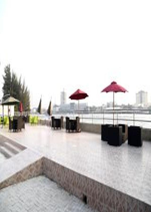 Tivoli Hotel Seafront Ikoyi Aliayabiagba Bagian luar foto
