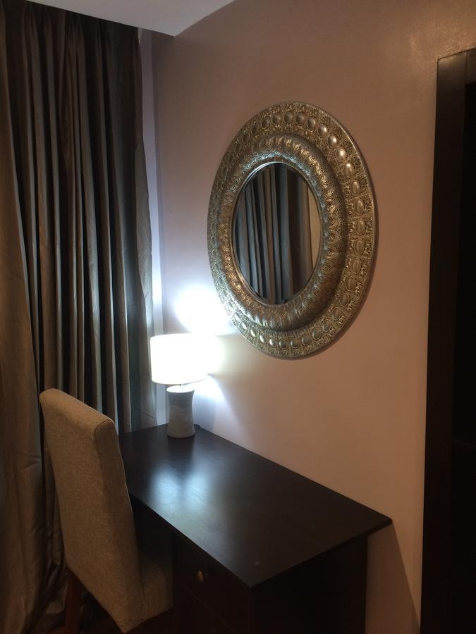 Tivoli Hotel Seafront Ikoyi Aliayabiagba Bagian luar foto